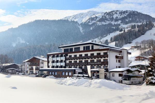 Hotel Taxacher Kirchberg in Tirol Exterior photo